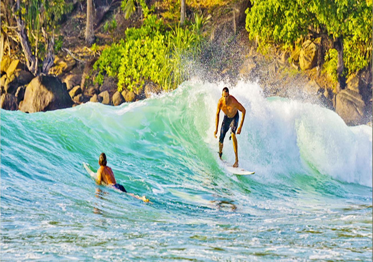 Sea Shine Beach Resort Mirissa Buitenkant foto